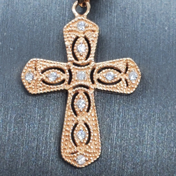 925 Silver Rose Gold CZ Cross Pendant - Picture 3 of 7
